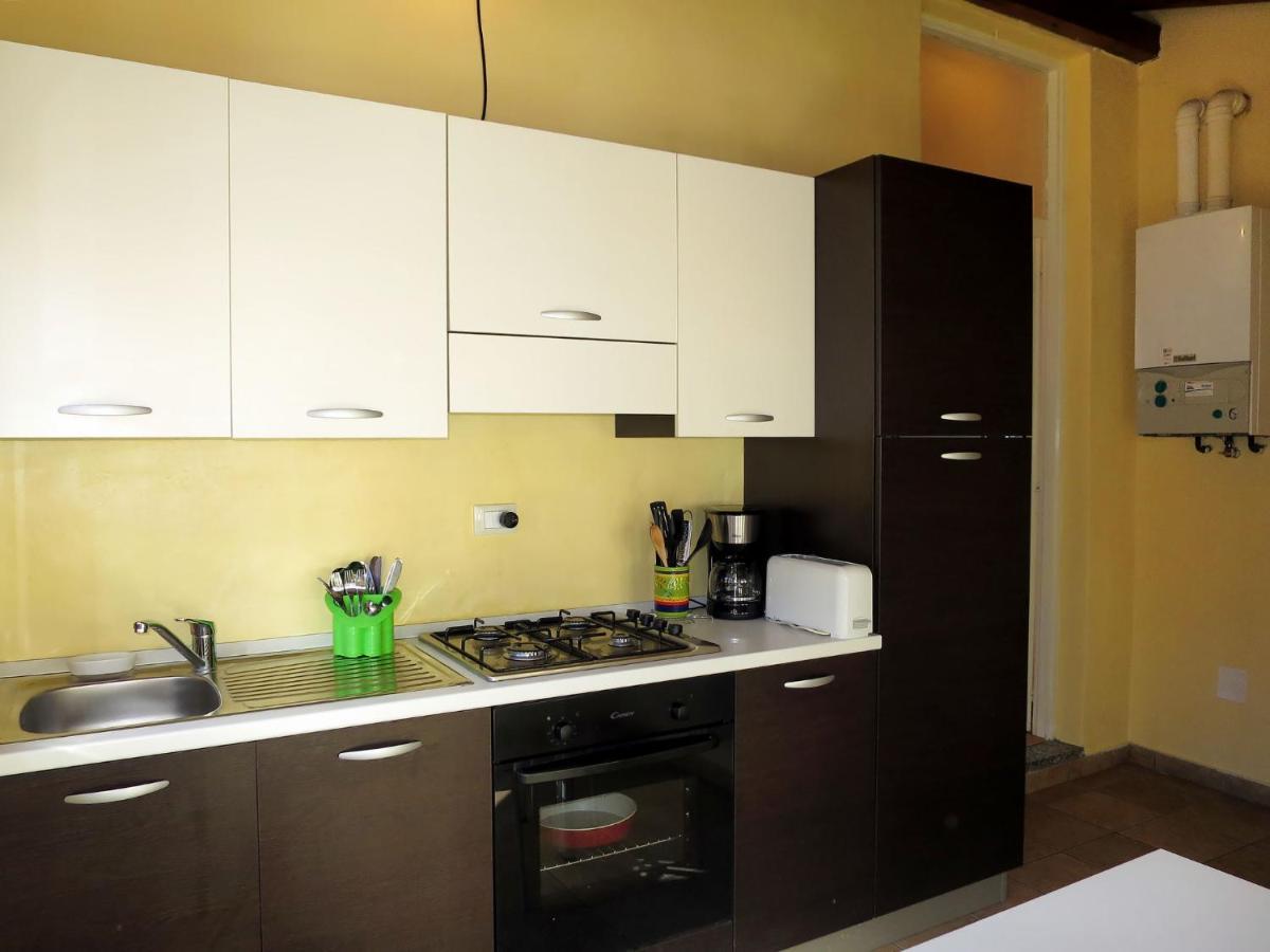 Apartment Roma By Interhome Porto Valtravaglia Eksteriør billede