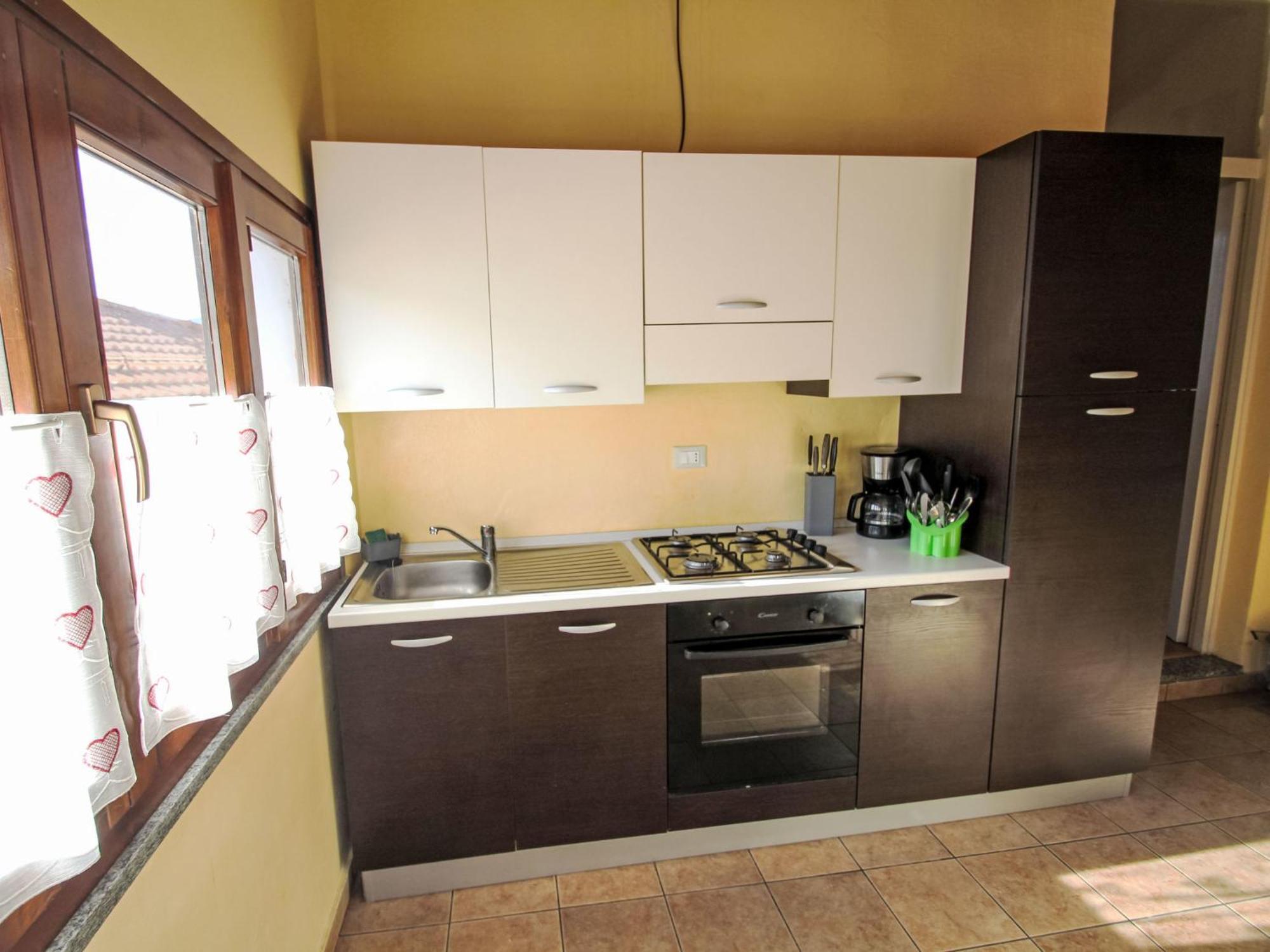 Apartment Roma By Interhome Porto Valtravaglia Eksteriør billede